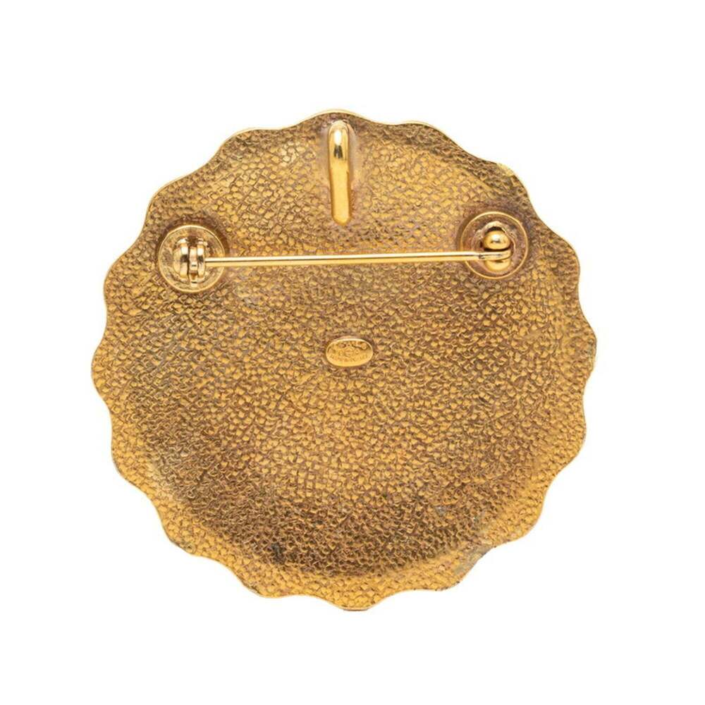 CHANEL Authentic Gold Brooch - Picture 2 of 3